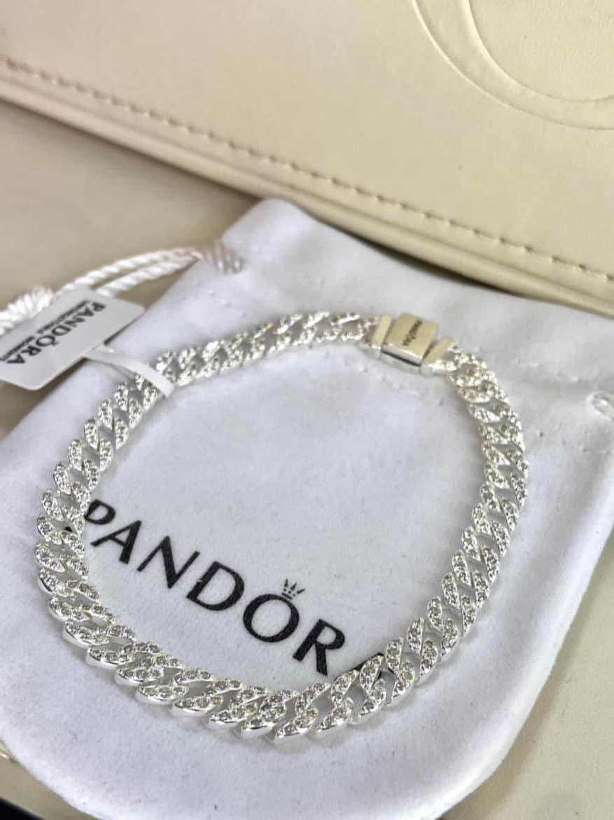 Pulsera de cadena cubana de pavé atemporal Pandora