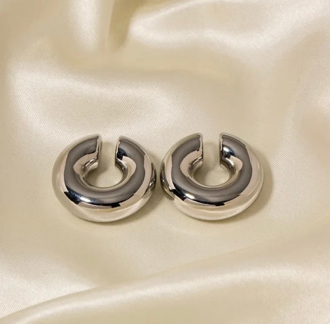 Curve Trendy Ear Cuffs