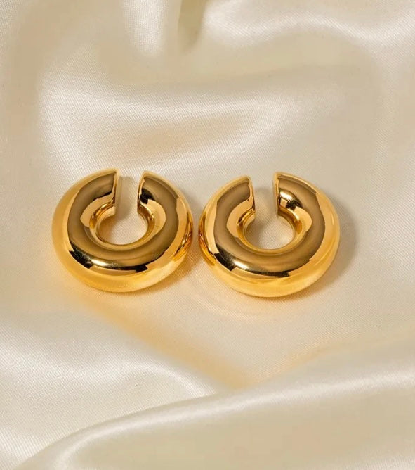 Curve Trendy Ear Cuffs